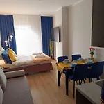 Jula Pokoje Blisko Plazy, Dabki Homestay szállás *