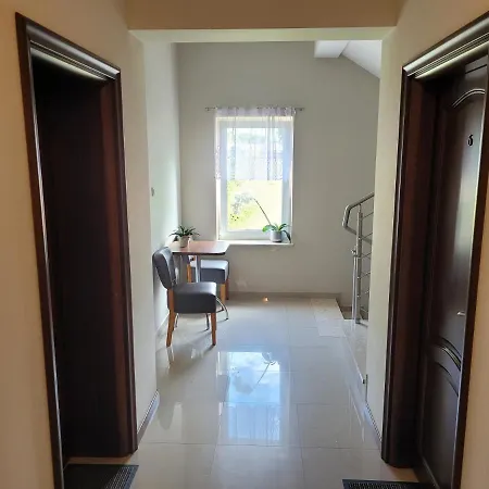 Jula Blisko Plazy, Ubytování v soukromí *