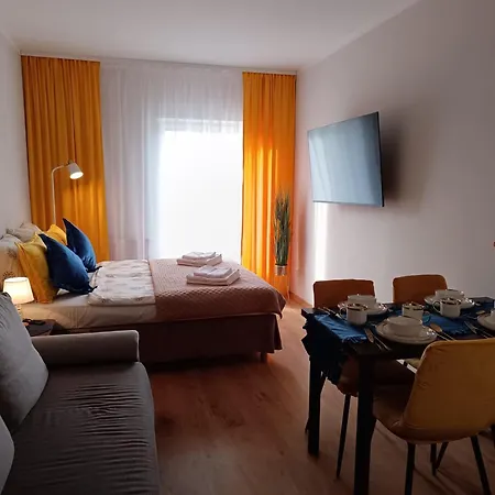 Jula Pokoje Blisko Plazy, Dabki Dąbki