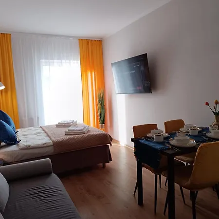 Jula Pokoje Blisko Plazy, Dabki Homestay szállás *
