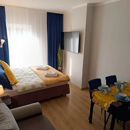 Alloggio in famiglia Jula Blisko Plazy, *