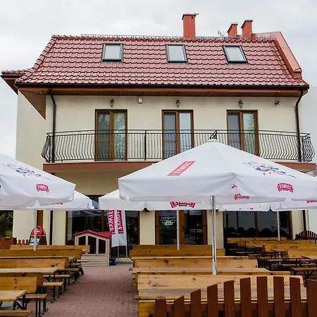Jula Blisko Plazy, Alloggio in famiglia Dąbki